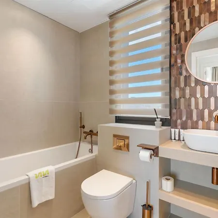 Vivi Homes -